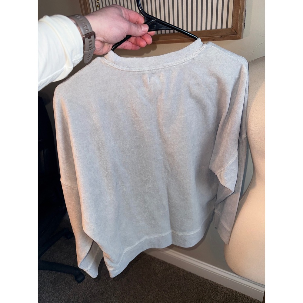 Aerie Velour Crewneck Sweatshirt Light Gray Relaxed Fit‎ Size S - Picture 3 of 7